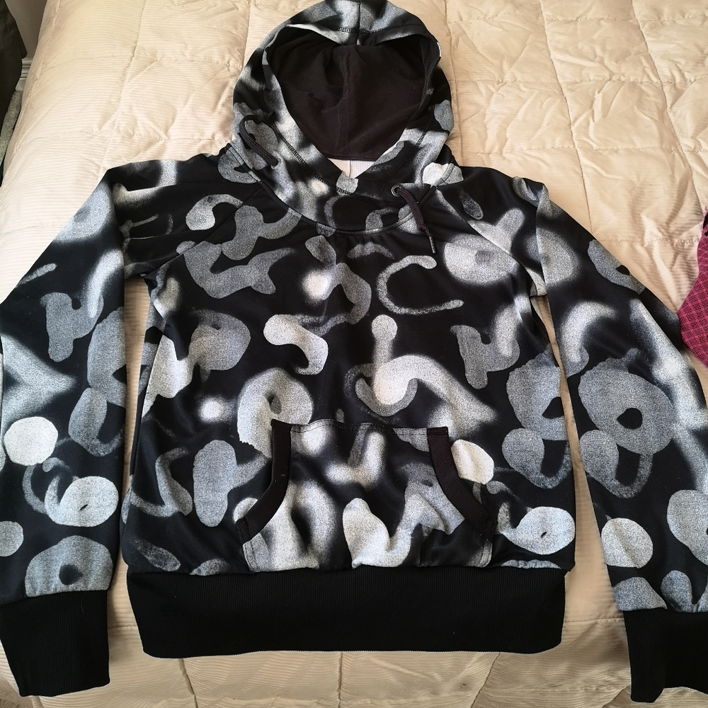 Women's Bench Hoodie